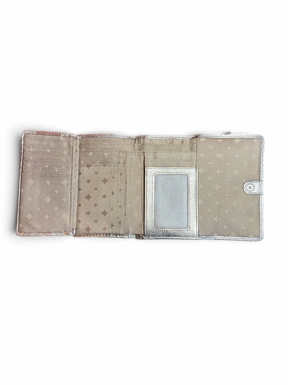Fossil Maddox trifold wallet made of metallic leather
